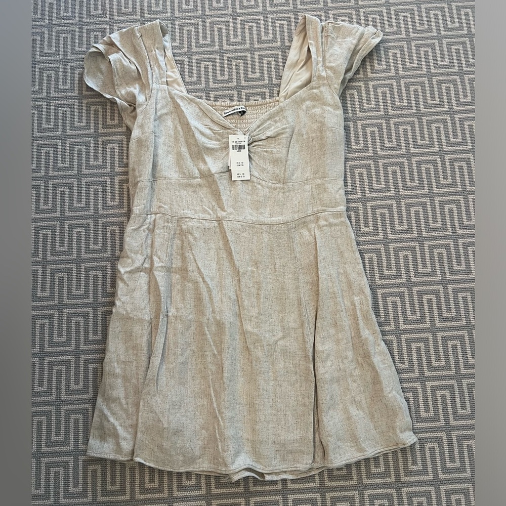 Women’s Abercrombie & Fitch Dress NWT
